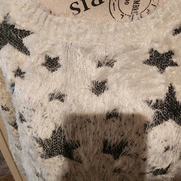 top - Picture 3 of 4